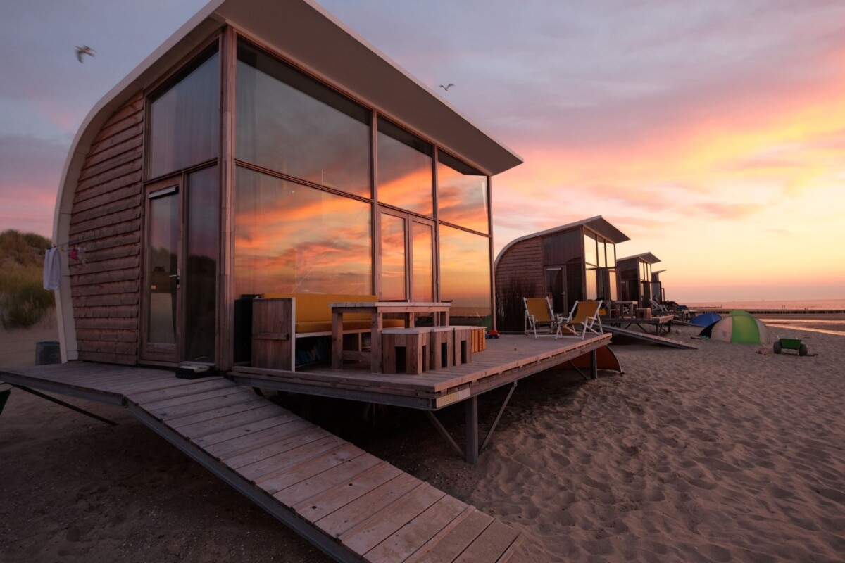 vakantiehuisje aan het strand nederland