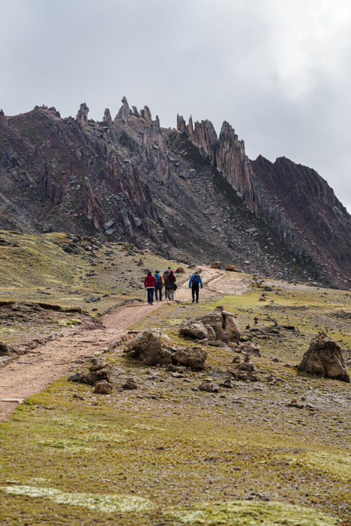 polccoyo rainbow mountain