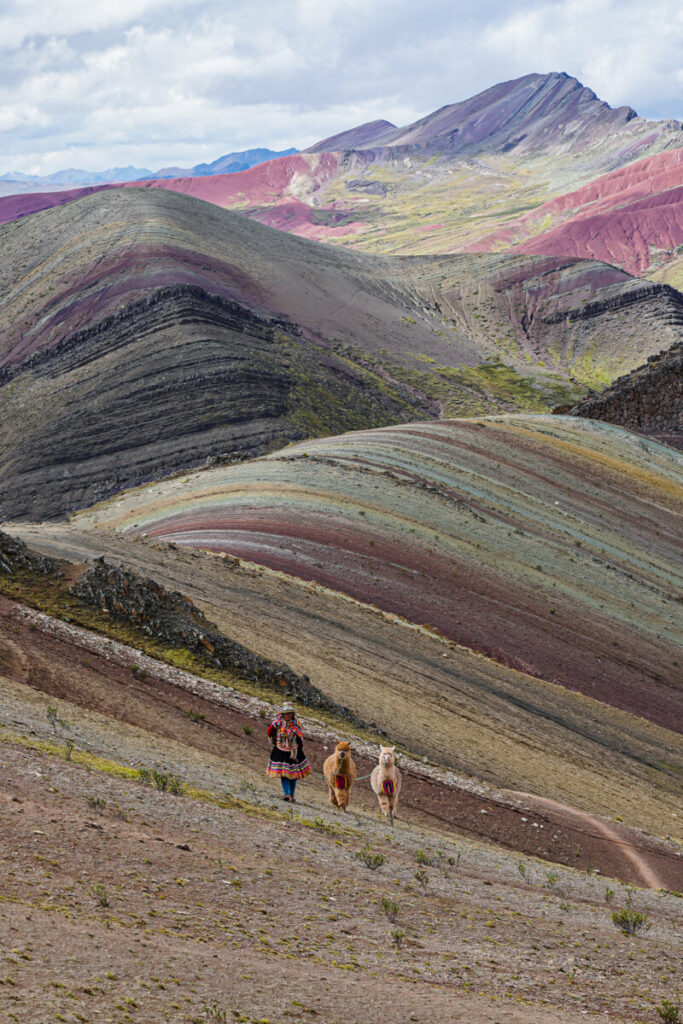 cusco peru rainbow mountain